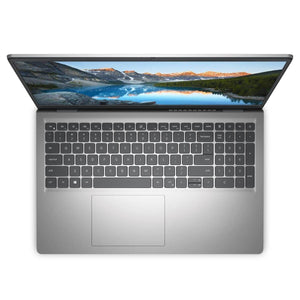 DELL VOSTRO 3520 (i7)